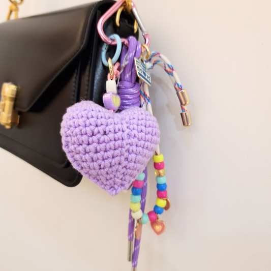 Bijou de sac Coeur violet
