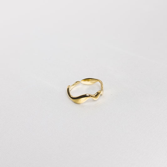 Bague doré en acier inoxydable, modèle aurore, disponible à Paris.