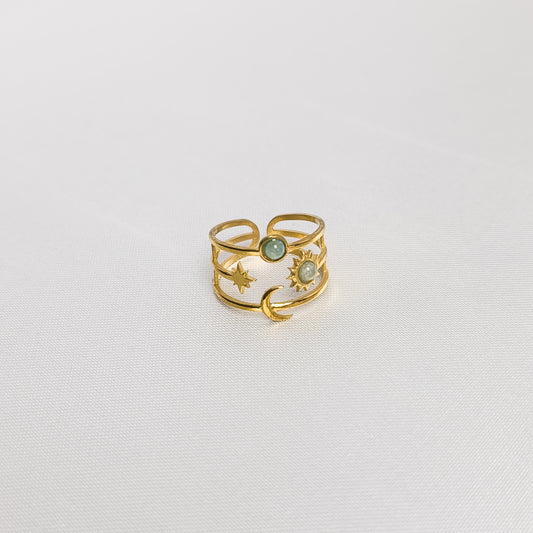 Bague Davina bleu, en acier inoxydable doré et argenté, disponible à Paris.