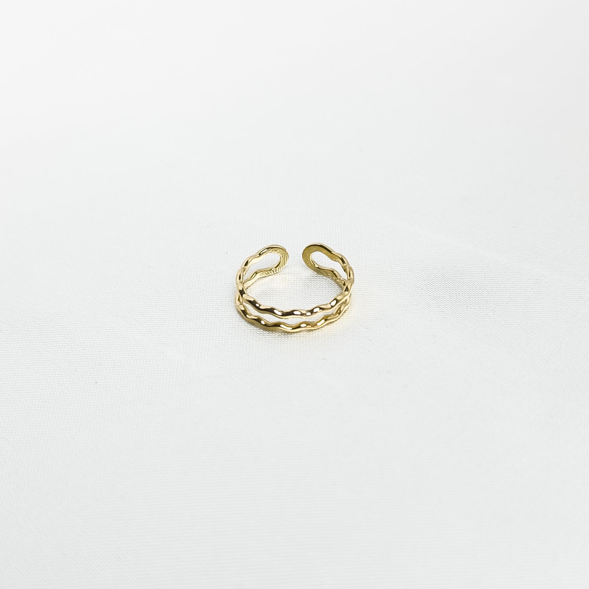 Bague Élise, en acier inoxydable doré, disponible à Paris
