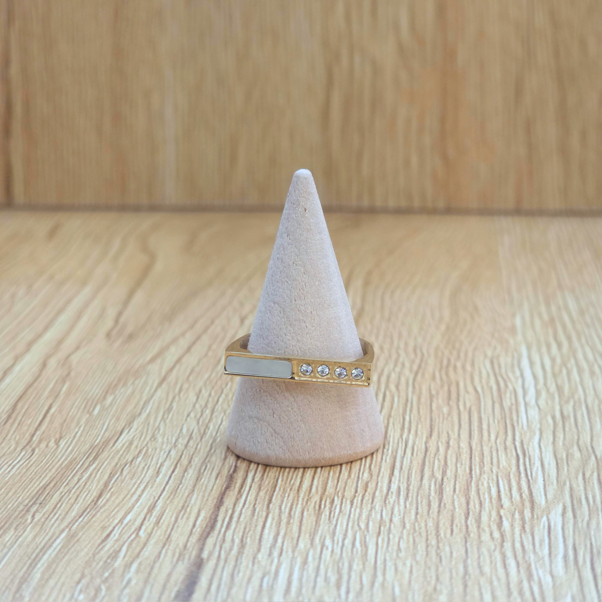 Bague 209