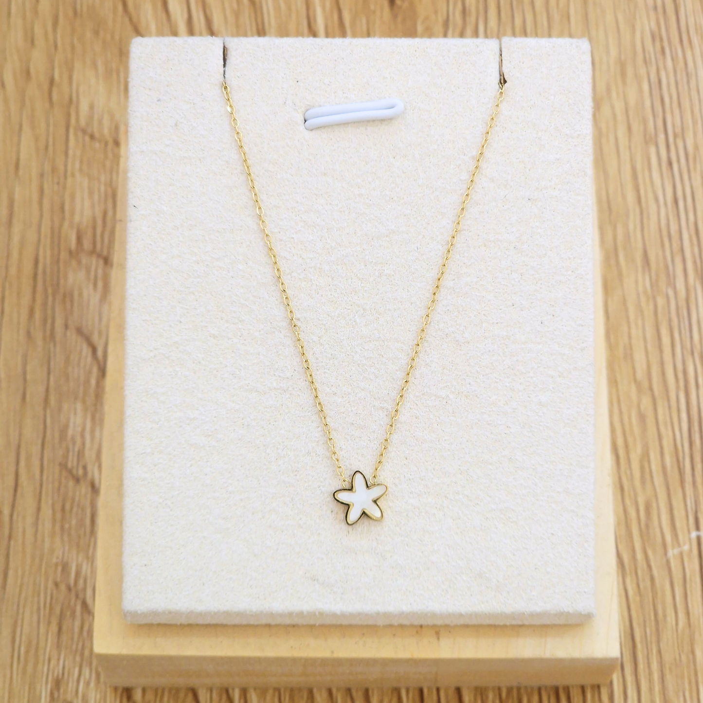 Collier Speedy
