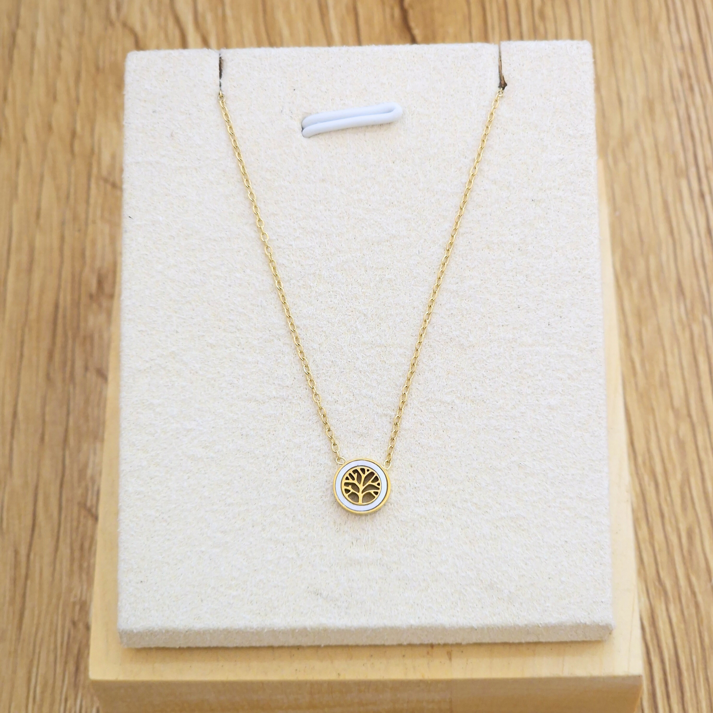 Collier Speedy