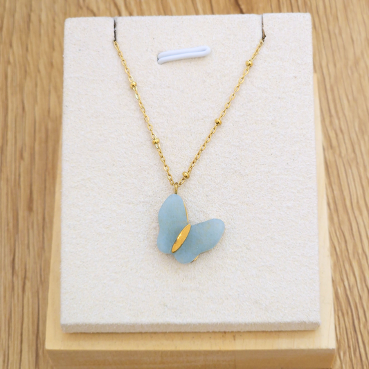 Collier Fly
