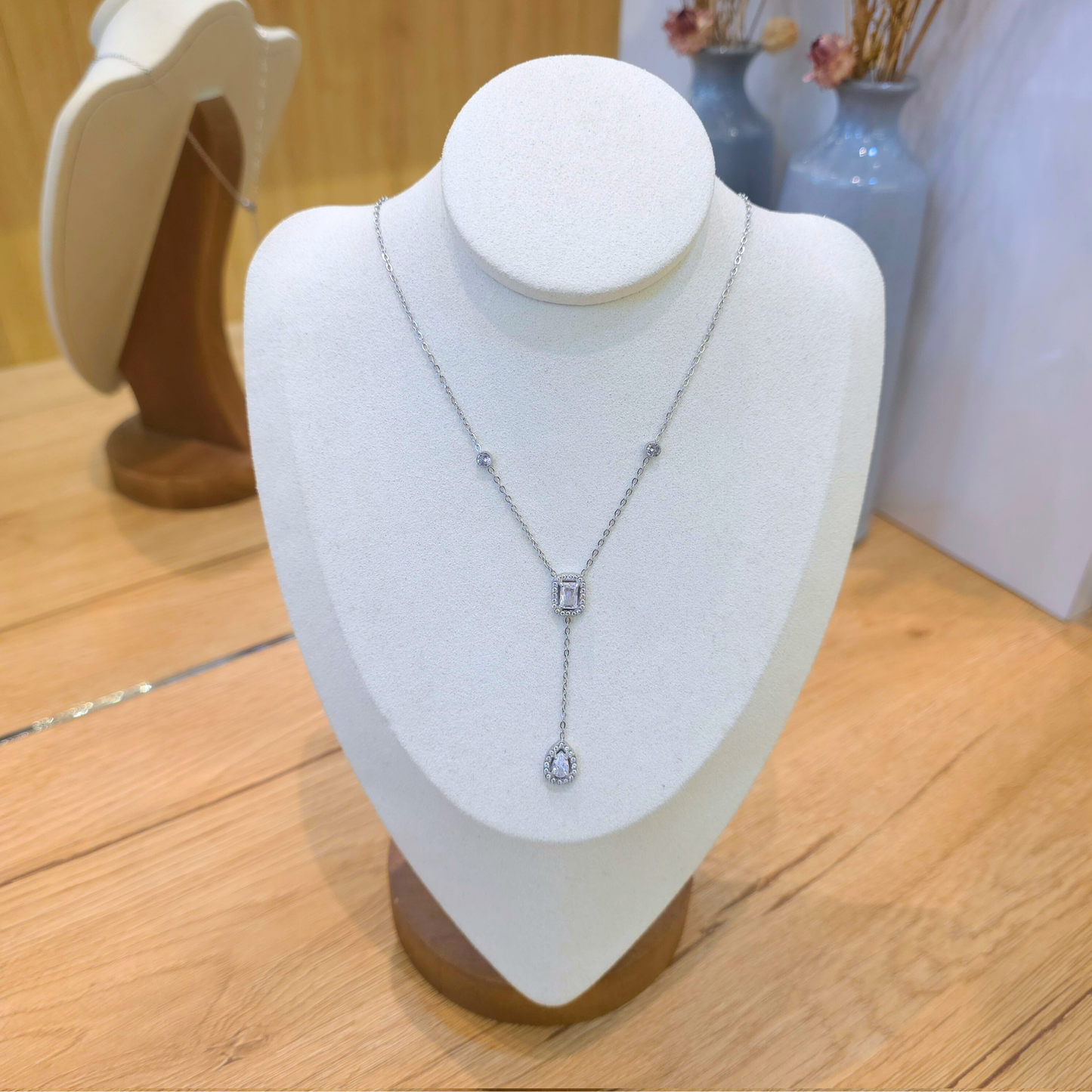 Collier Diana | zircon